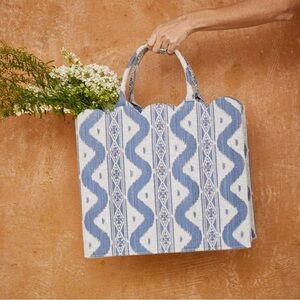 MRS. ALICE TOTE BAG BLUE IKAT